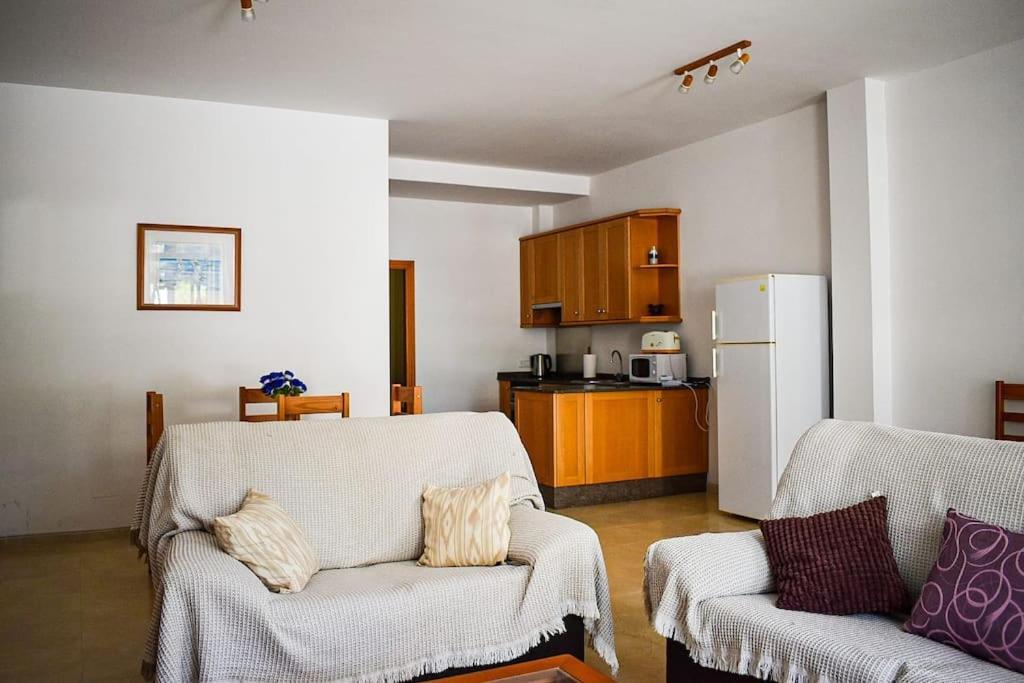 Apartamento Maria,bahia De Appartement